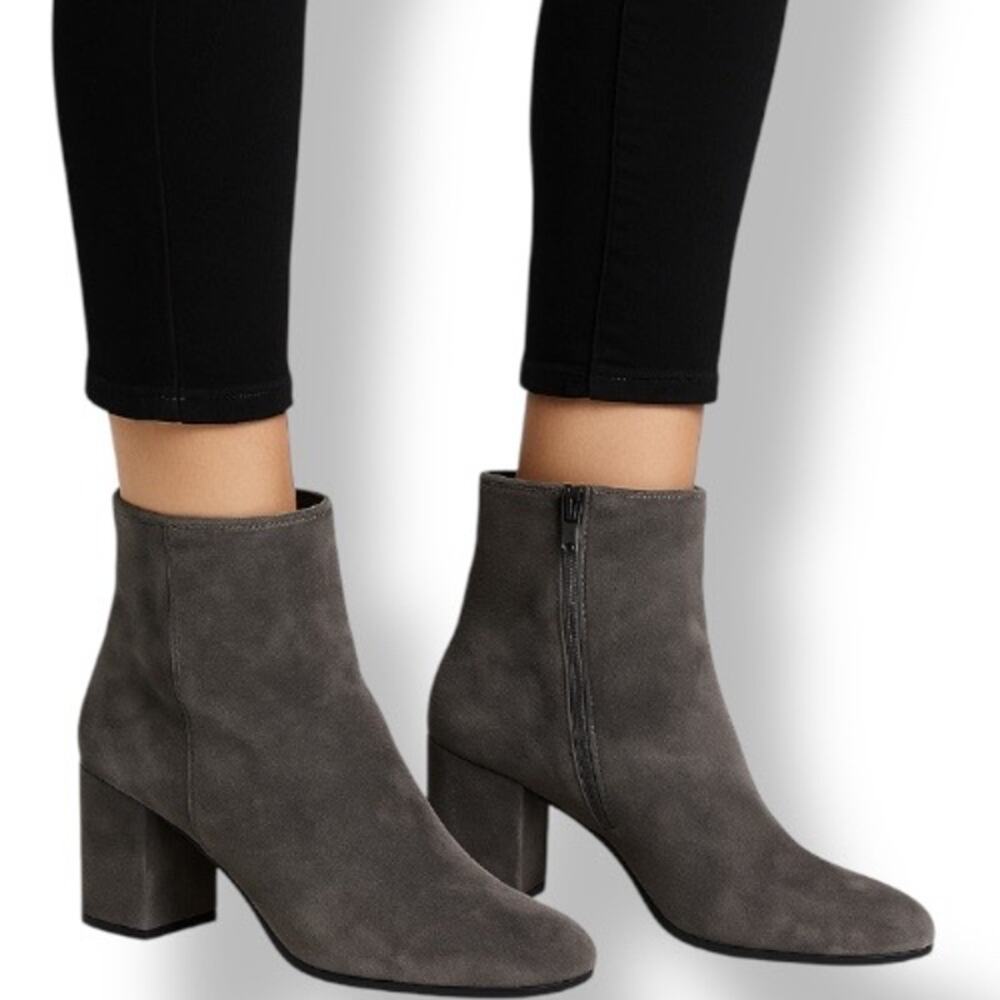 Vince Blakely Bootie Steel Gray Suede Leather Round Toe Block Heel Ankle Boots 8